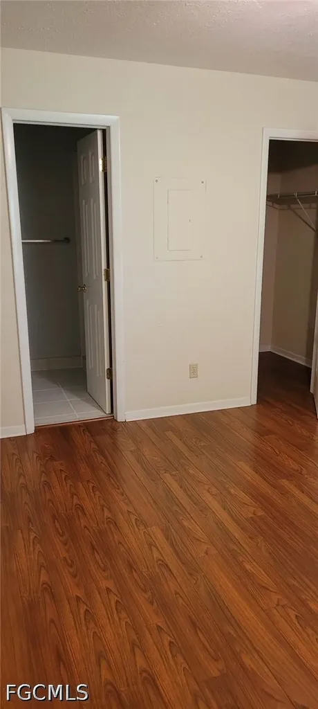 4611 Bayshore Drive Naples FL 34112