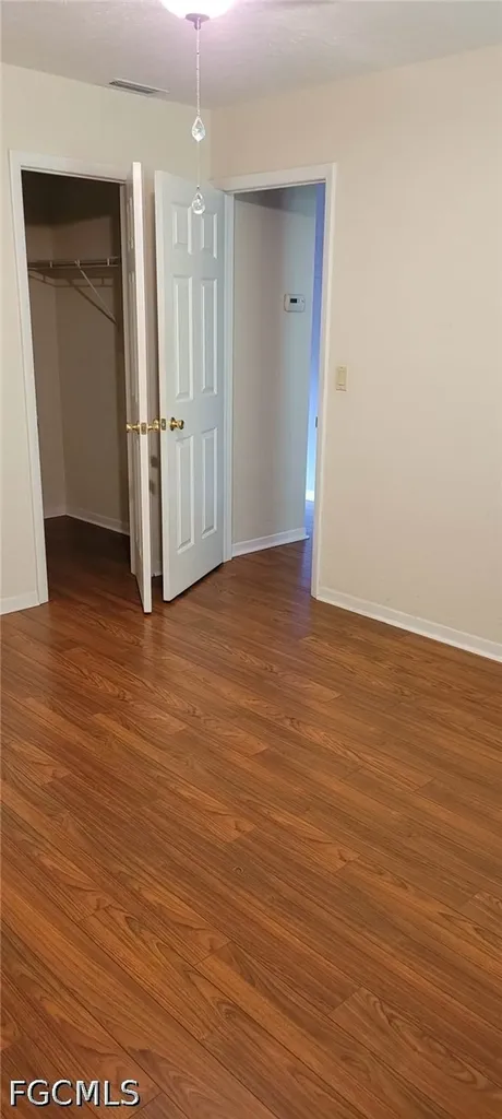 4611 Bayshore Drive Naples FL 34112