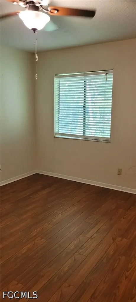4611 Bayshore Drive Naples FL 34112