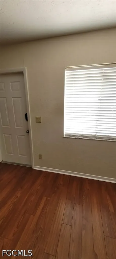 4611 Bayshore Drive Naples FL 34112