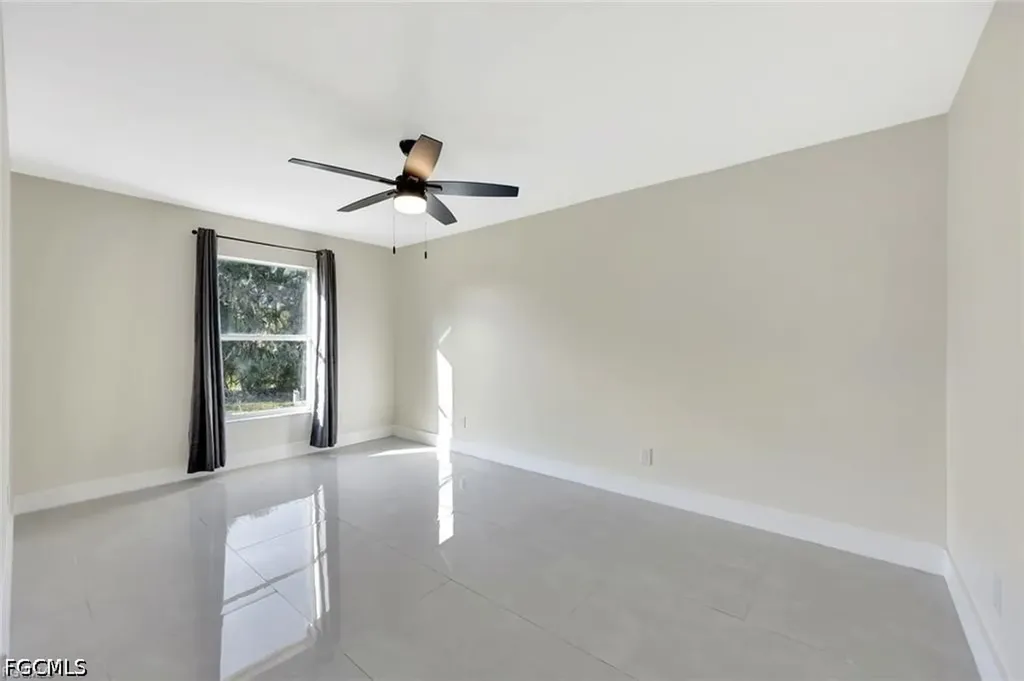 2320 SW 21st Street Cape Coral FL 33991