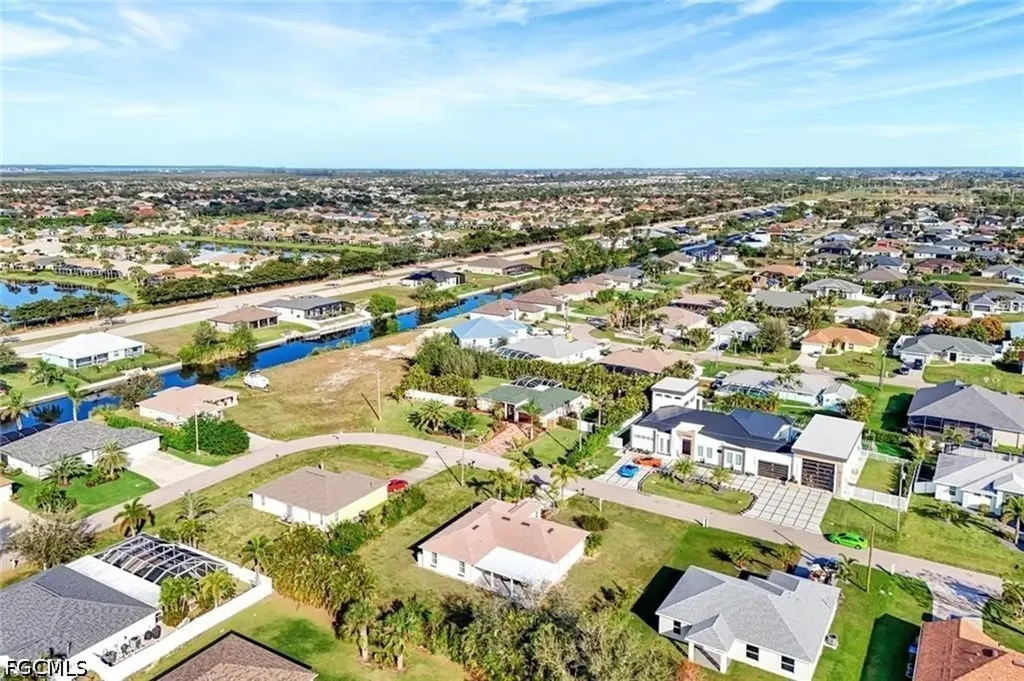 2320 SW 21st Street Cape Coral FL 33991