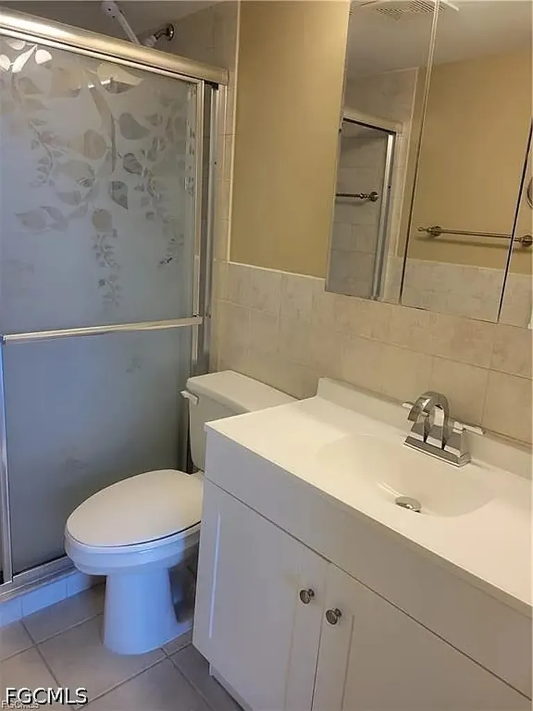 4803 Sunset Court Cape Coral FL 33904