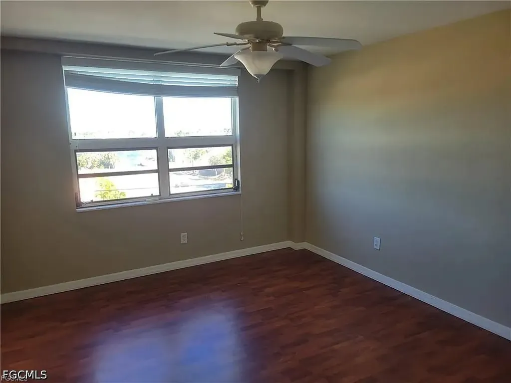 4803 Sunset Court Cape Coral FL 33904