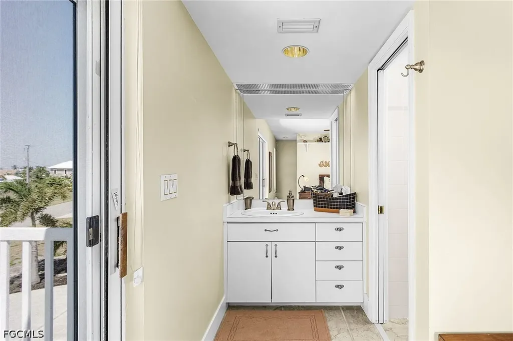 2096 Macadamia Street St. James City FL 33956