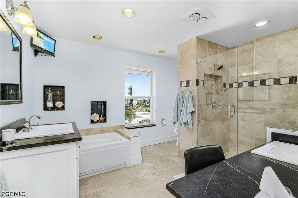 2096 Macadamia Street St. James City FL 33956