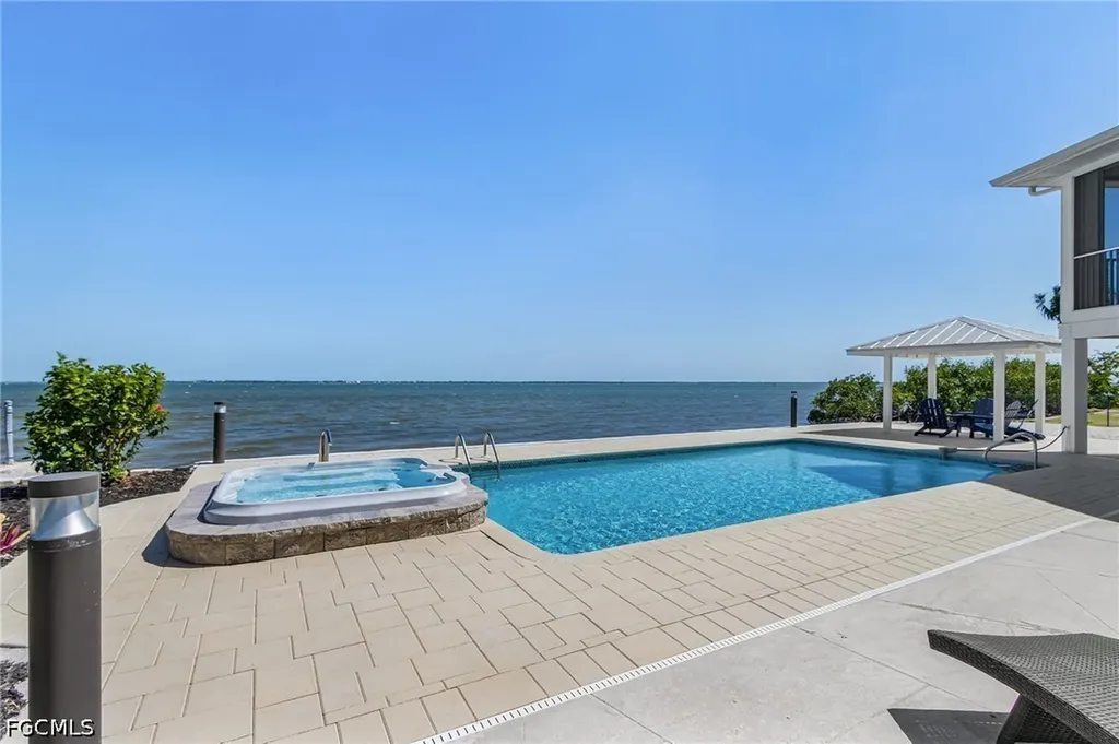 2096 Macadamia Street St. James City FL 33956