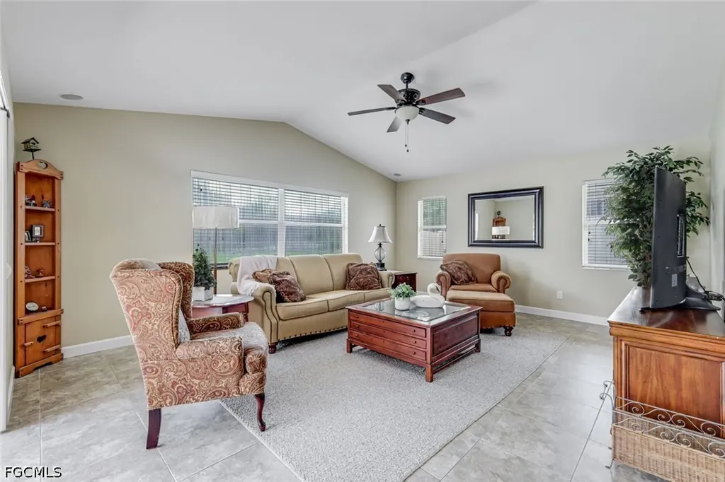 2838 SW 50th Terrace Cape Coral FL 33914