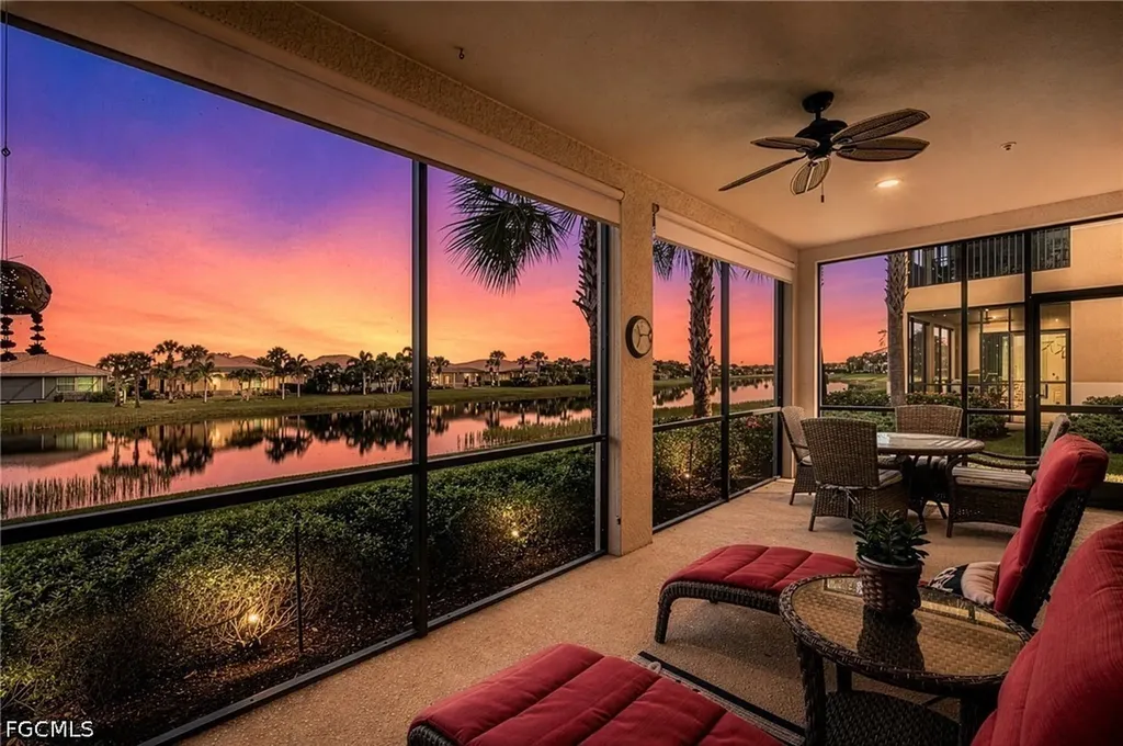 Fort Myers FL, 10528 Casella Way, Unit 102
