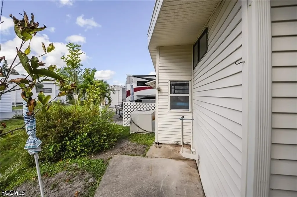 8628 Firwood Drive Estero FL 33928