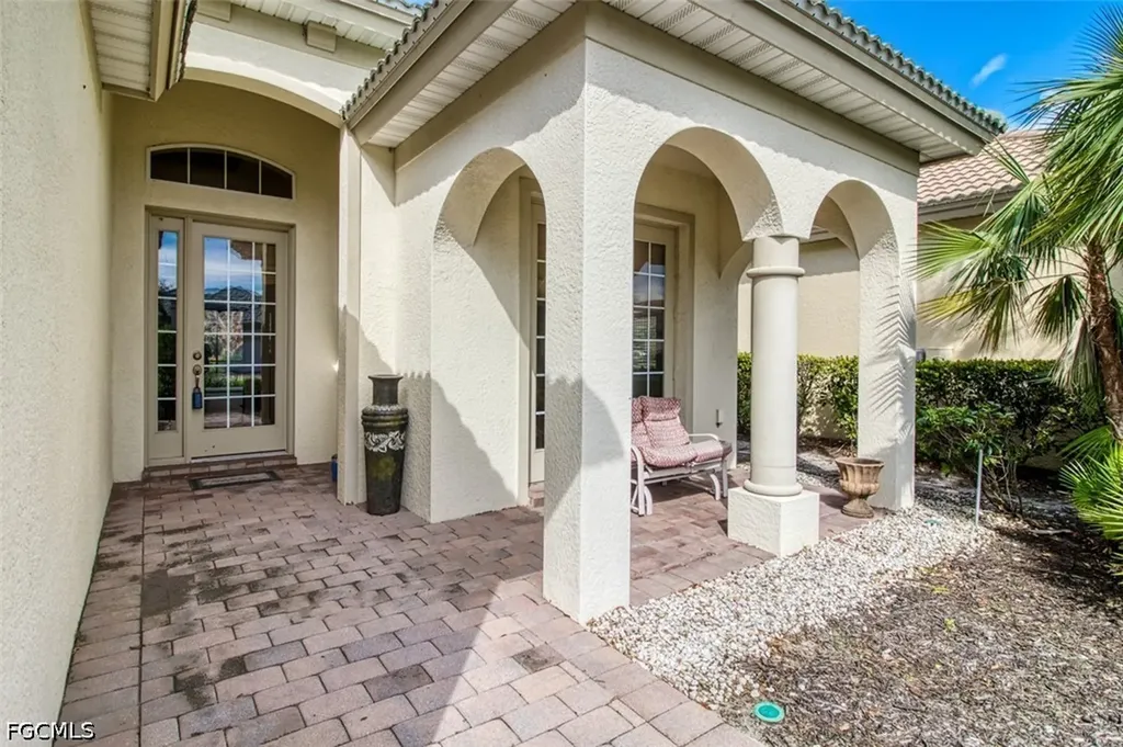 3460 Lakeview Isle Court Fort Myers FL 33905