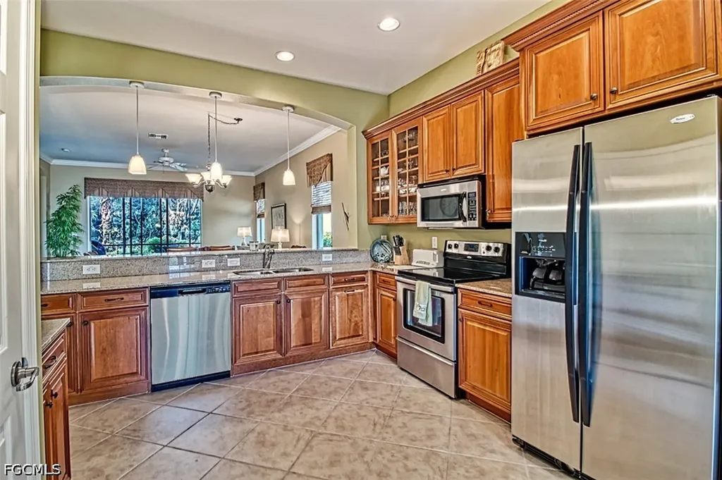3460 Lakeview Isle Court Fort Myers FL 33905