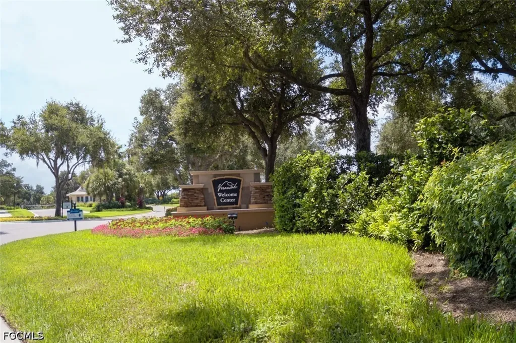 3460 Lakeview Isle Court Fort Myers FL 33905
