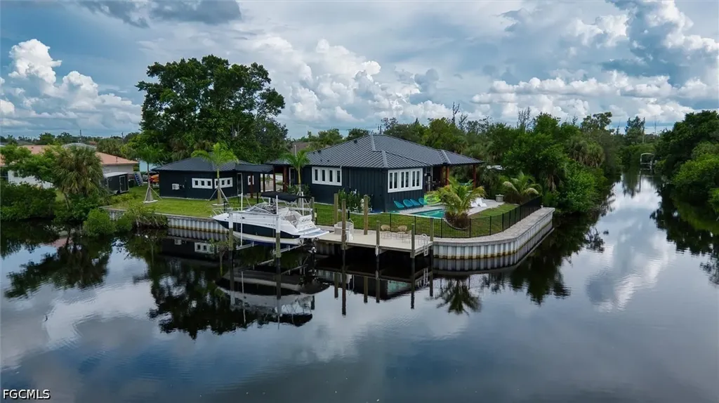 3001 Banyan Way Punta Gorda FL 33950