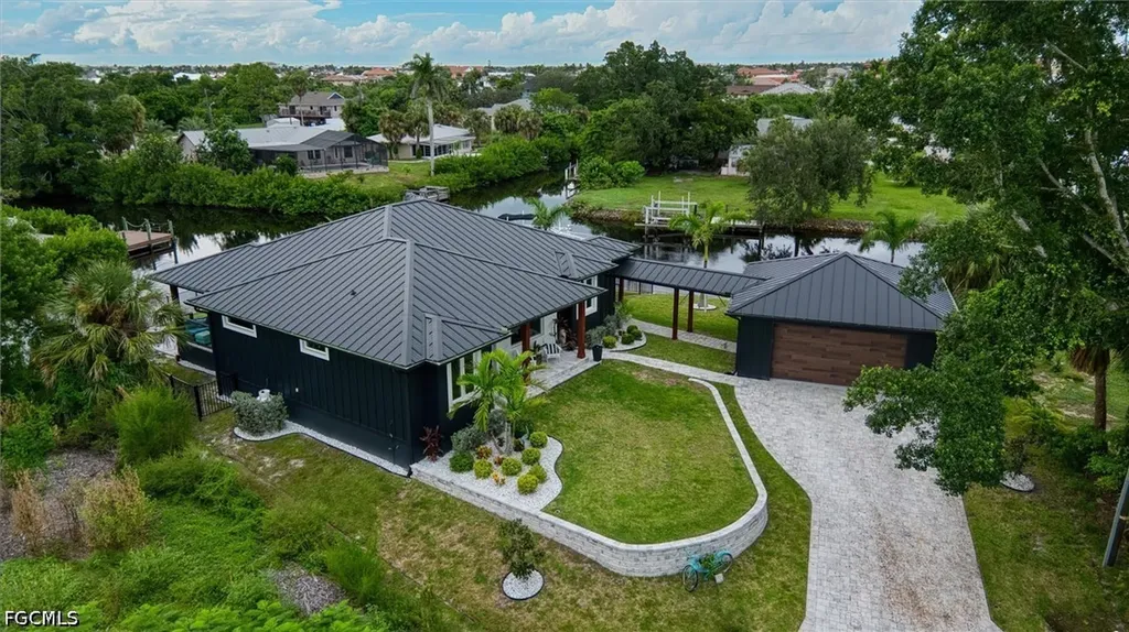 3001 Banyan Way Punta Gorda FL 33950