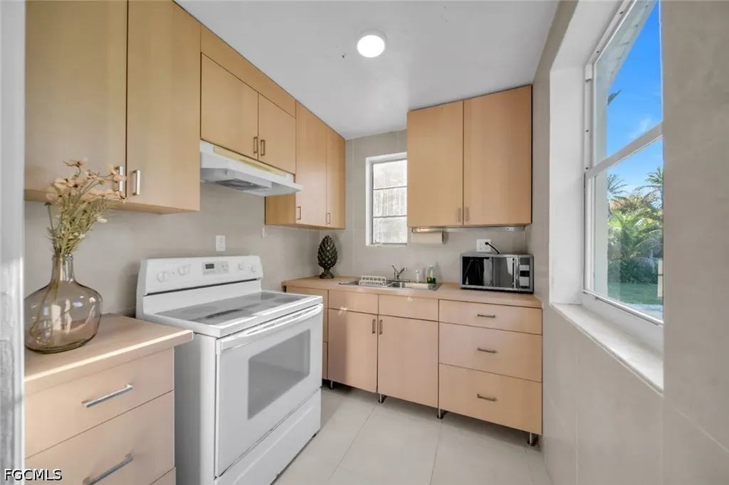 4369 Cypress Lane Fort Myers FL 33905