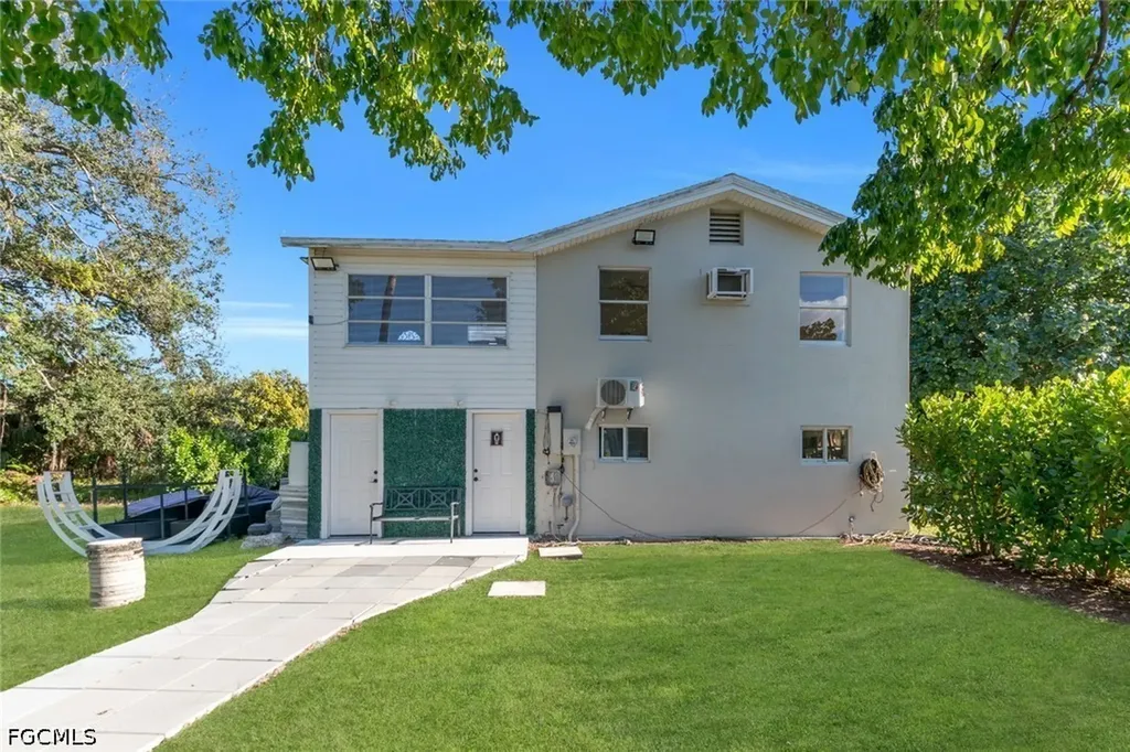 4369 Cypress Lane Fort Myers FL 33905