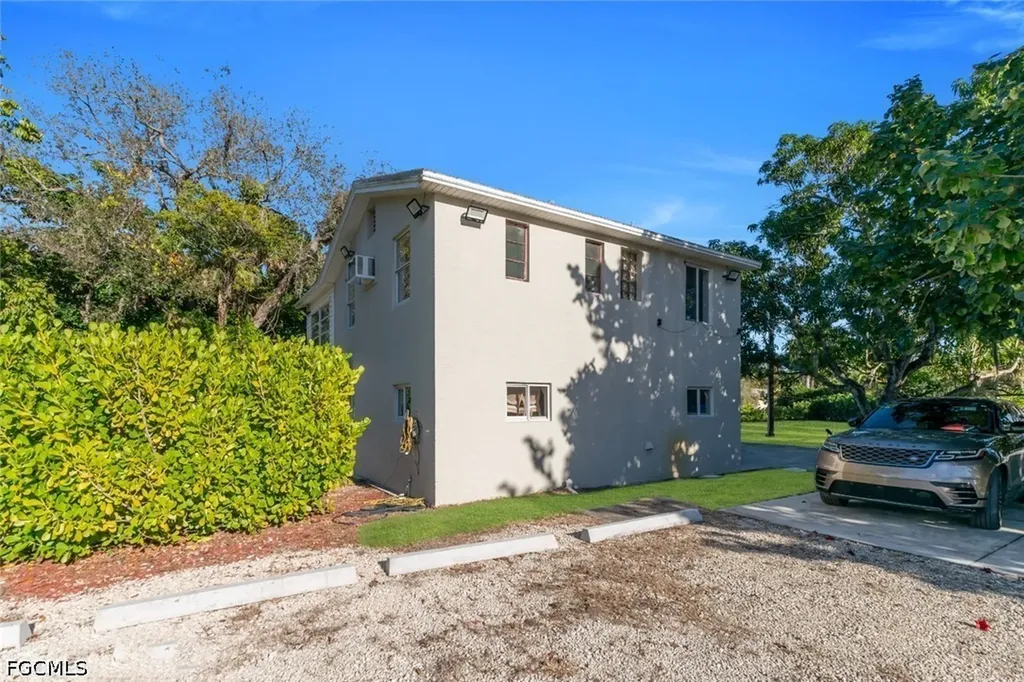 4369 Cypress Lane Fort Myers FL 33905