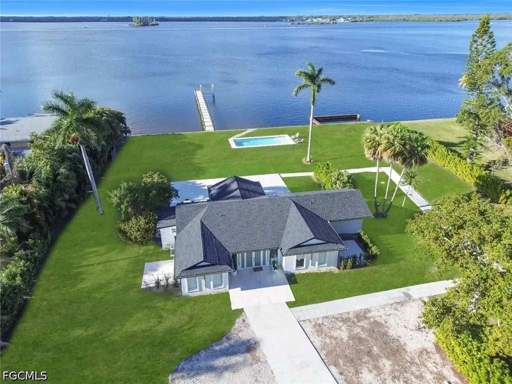 4369 Cypress Lane Fort Myers FL 33905