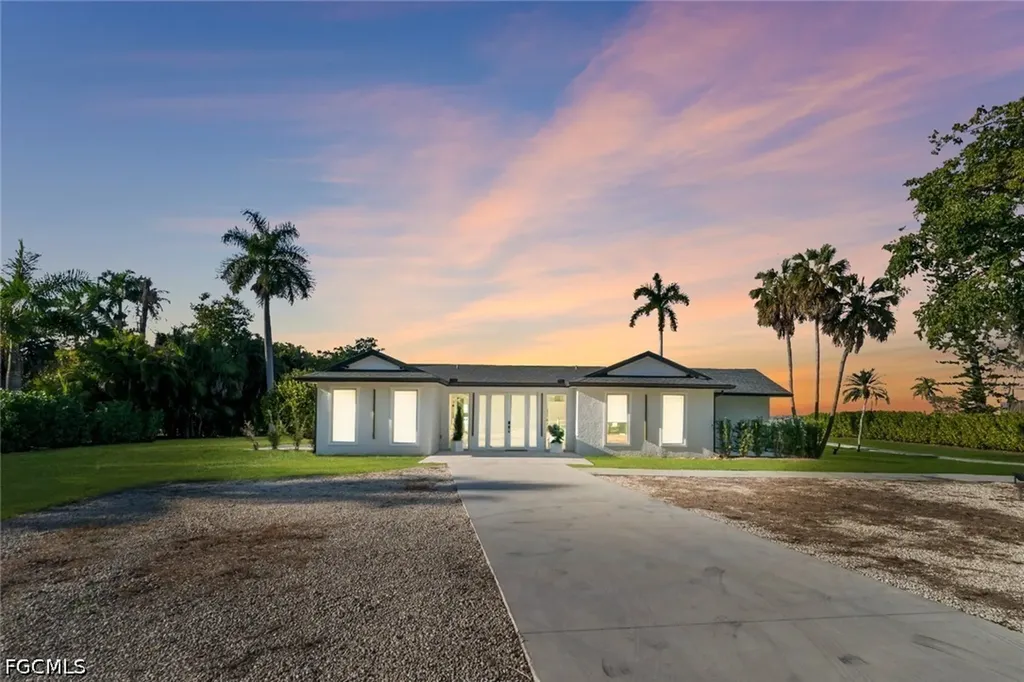 4369 Cypress Lane Fort Myers FL 33905