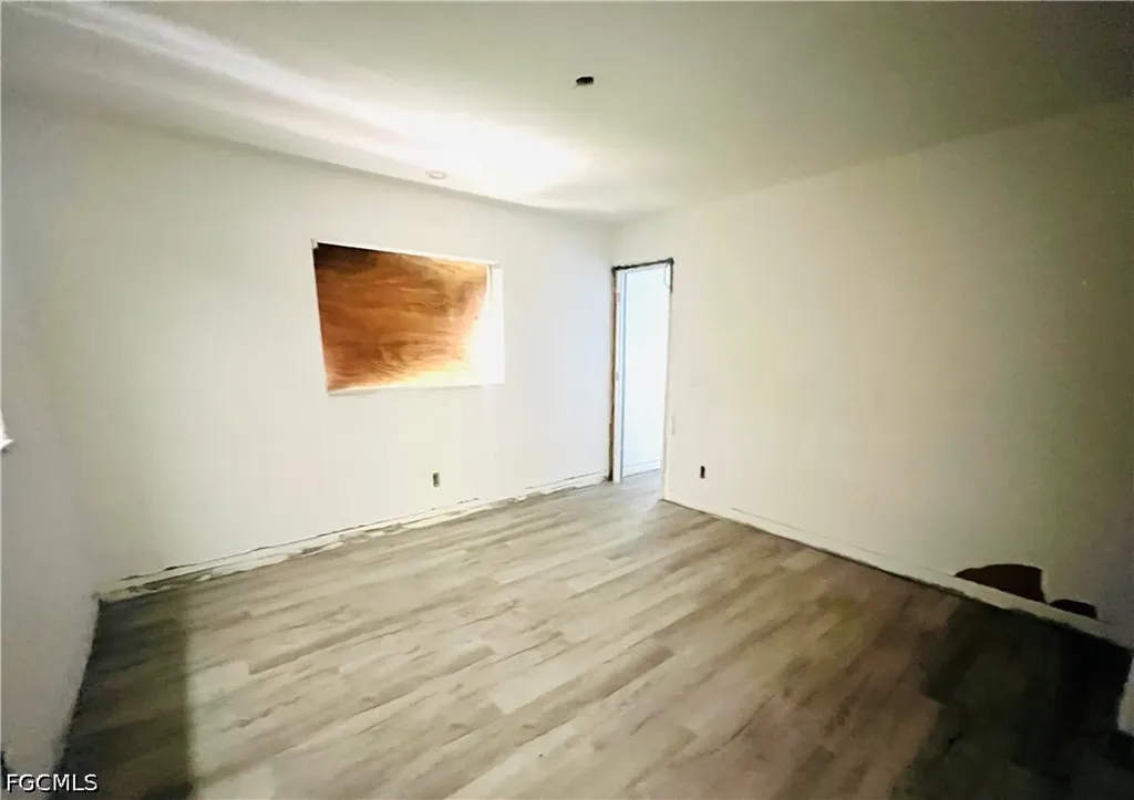 703 Monterey Avenue Cape Coral FL 33904