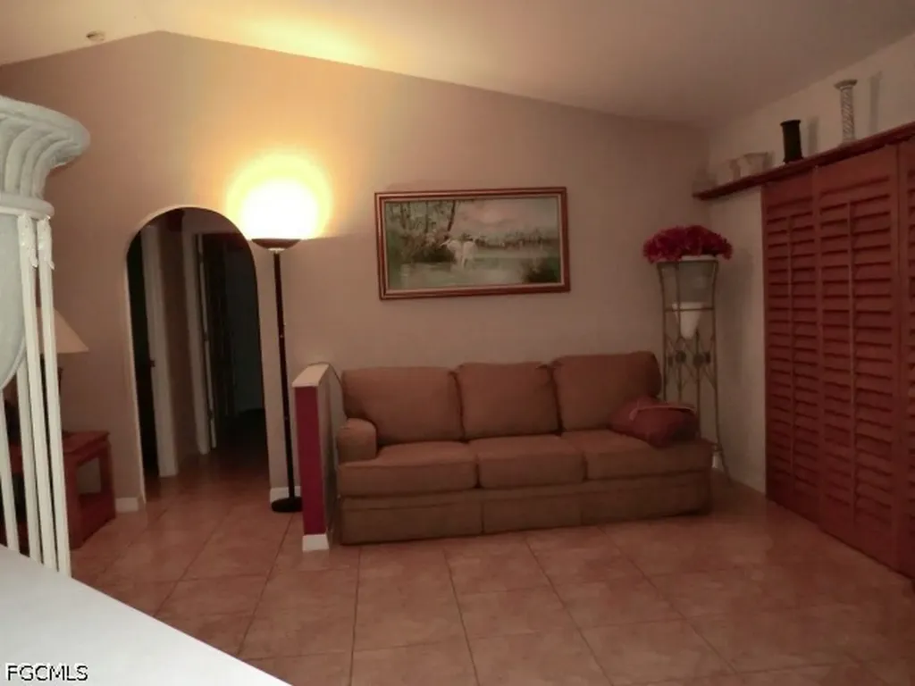 1000 SW 37th Street Cape Coral FL 33914