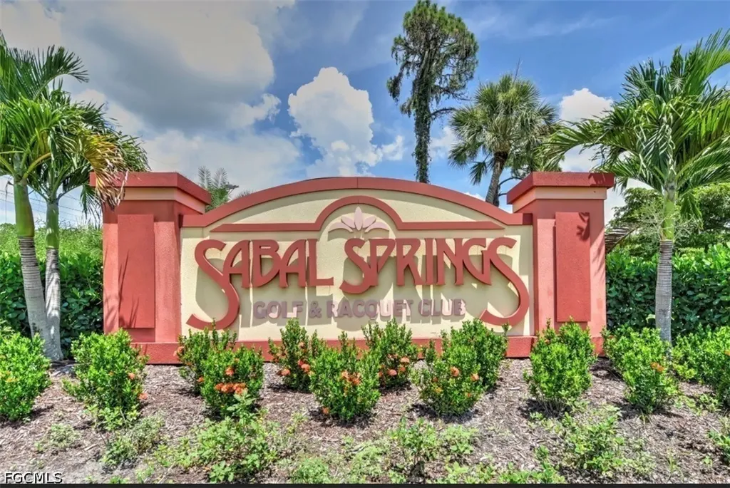 17550 Fan Palm Court North Fort Myers FL 33917