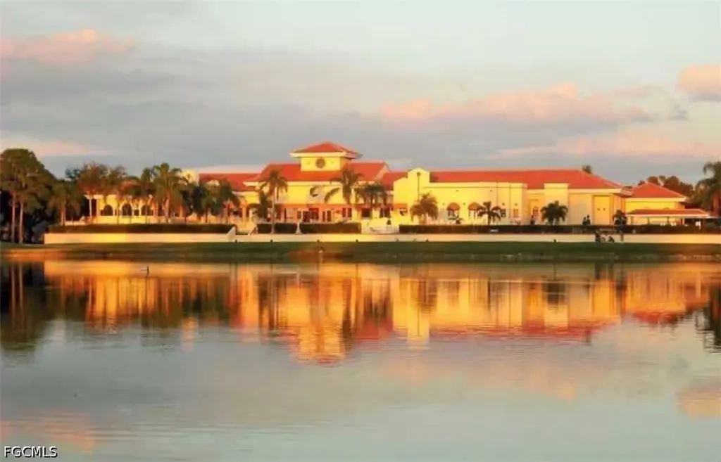 17550 Fan Palm Court North Fort Myers FL 33917