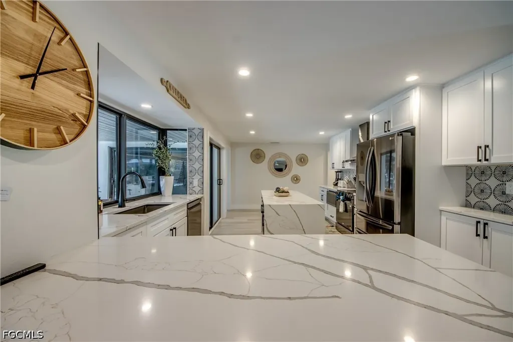 1022 Lindgren Boulevard Sanibel FL 33957