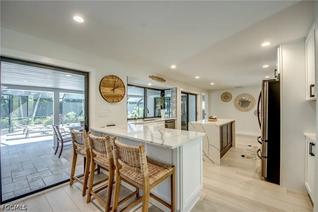 1022 Lindgren Boulevard Sanibel FL 33957