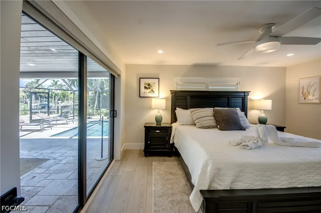 1022 Lindgren Boulevard Sanibel FL 33957