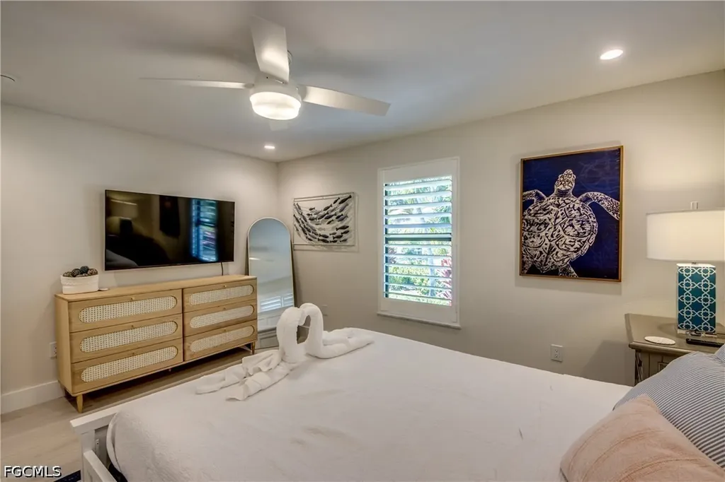 1022 Lindgren Boulevard Sanibel FL 33957