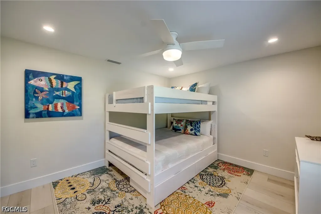 1022 Lindgren Boulevard Sanibel FL 33957