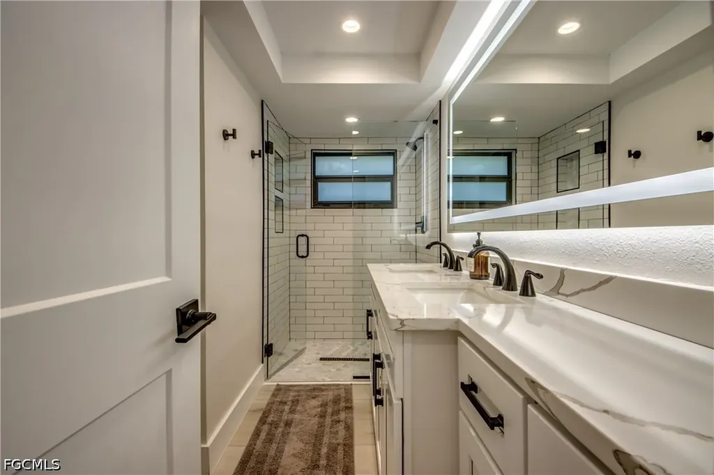 1022 Lindgren Boulevard Sanibel FL 33957