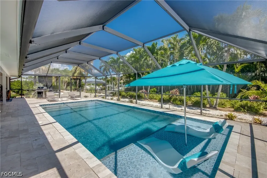 1022 Lindgren Boulevard Sanibel FL 33957