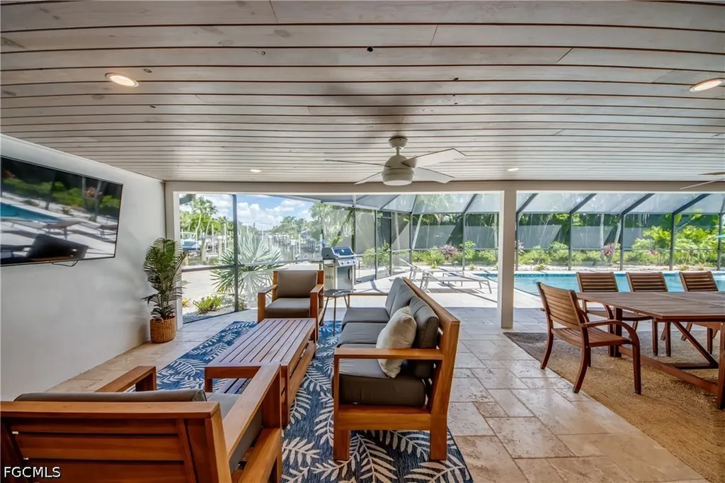 1022 Lindgren Boulevard Sanibel FL 33957