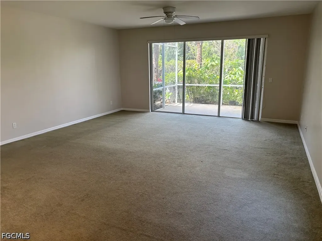 8290 Village Edge Circle Fort Myers FL 33919