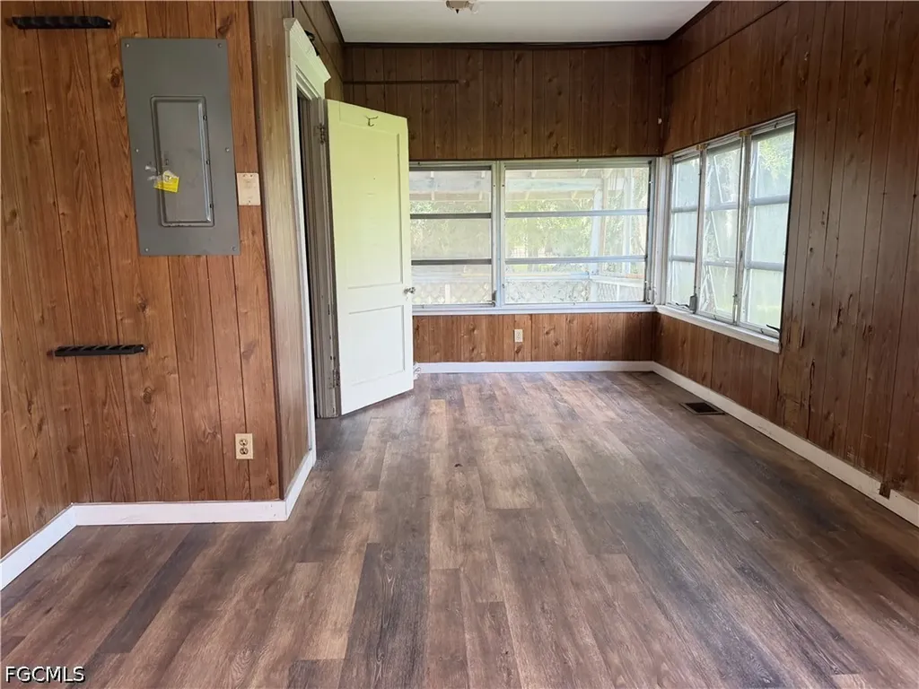 214 Avenue K SW Moore Haven FL 33471