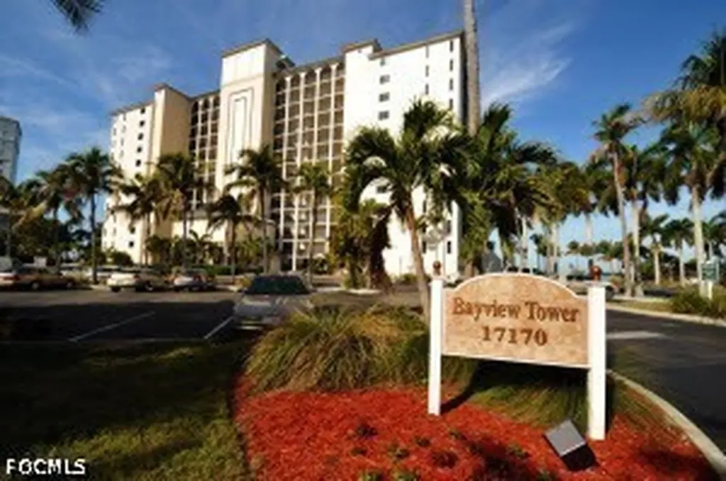 17170 Harbour Point Drive Fort Myers FL 33908