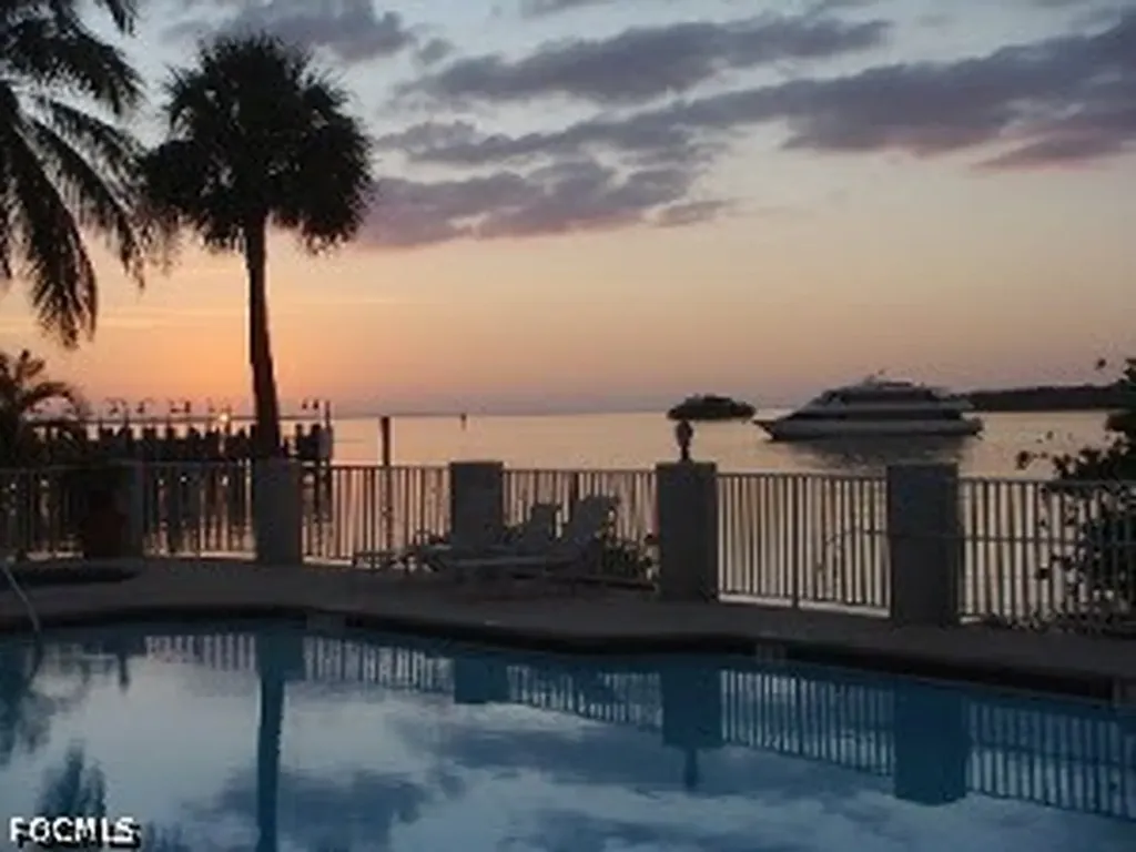 17170 Harbour Point Drive Fort Myers FL 33908