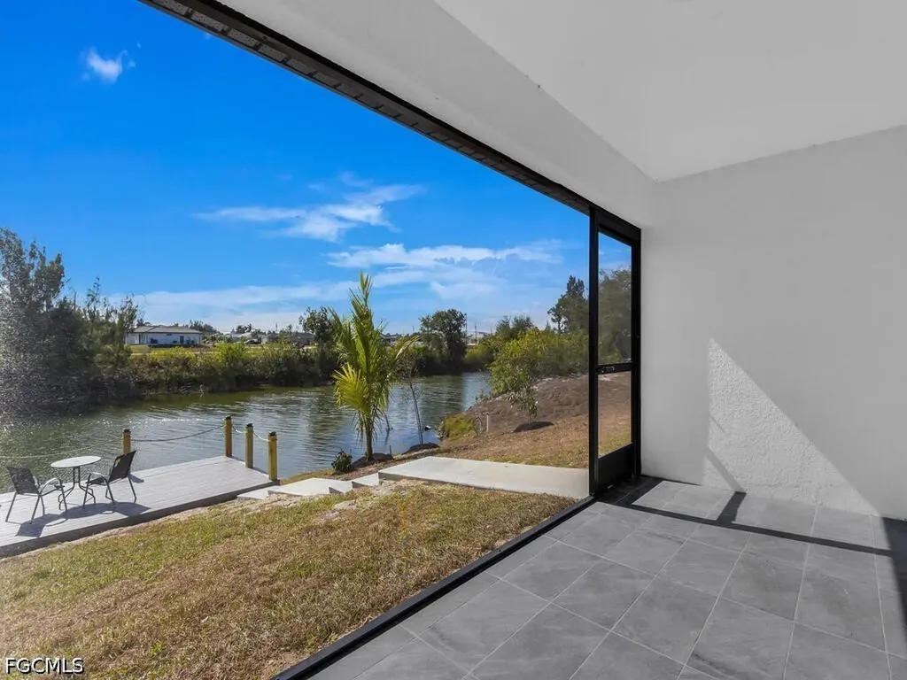 106 NW 20th Street Cape Coral FL 33993