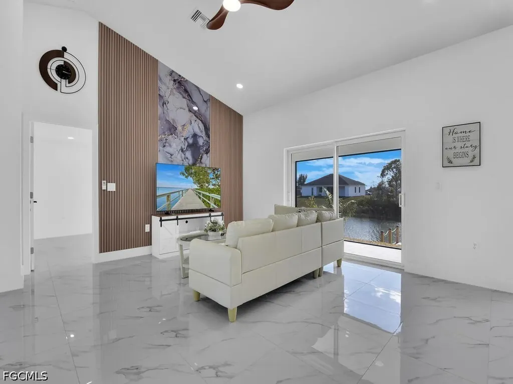 106 NW 20th Street Cape Coral FL 33993