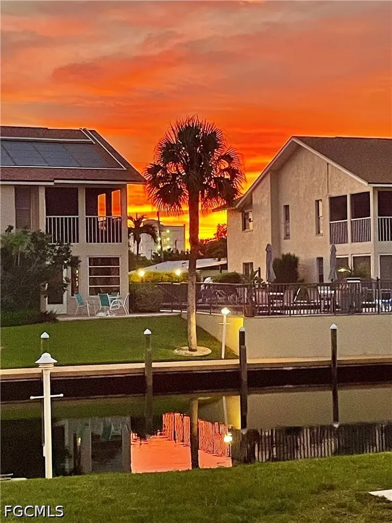 4912 Vincennes Street Cape Coral FL 33904