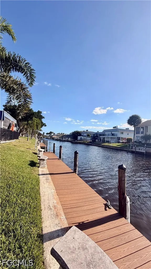 4912 Vincennes Street Cape Coral FL 33904