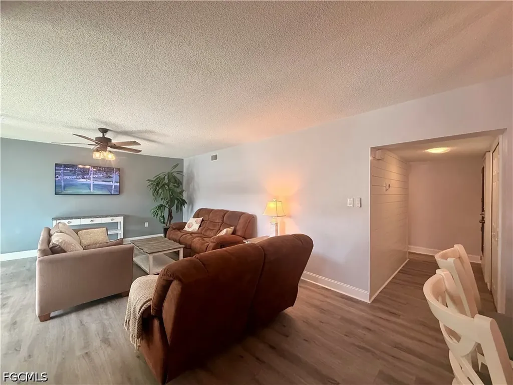4912 Vincennes Street Cape Coral FL 33904