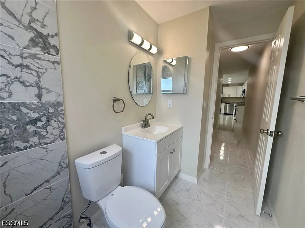 4802 Tudor Drive Cape Coral FL 33904