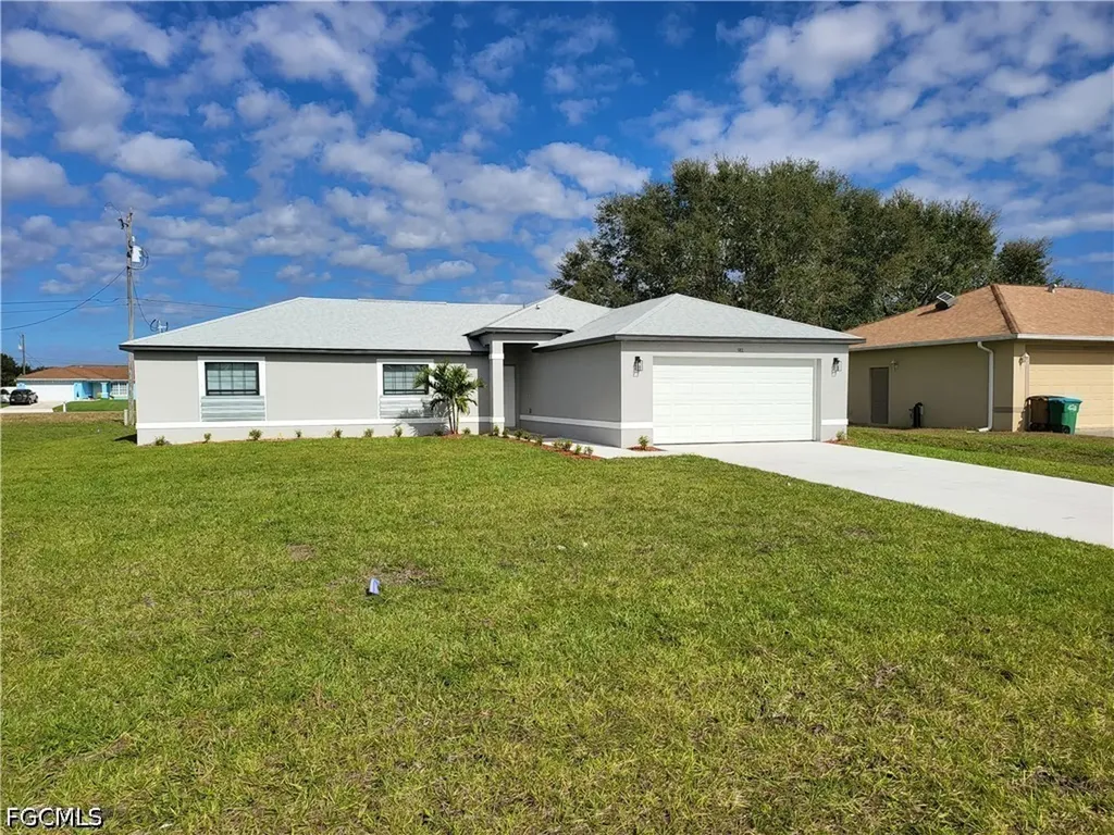 1714 NE 10th Lane Cape Coral FL 33909