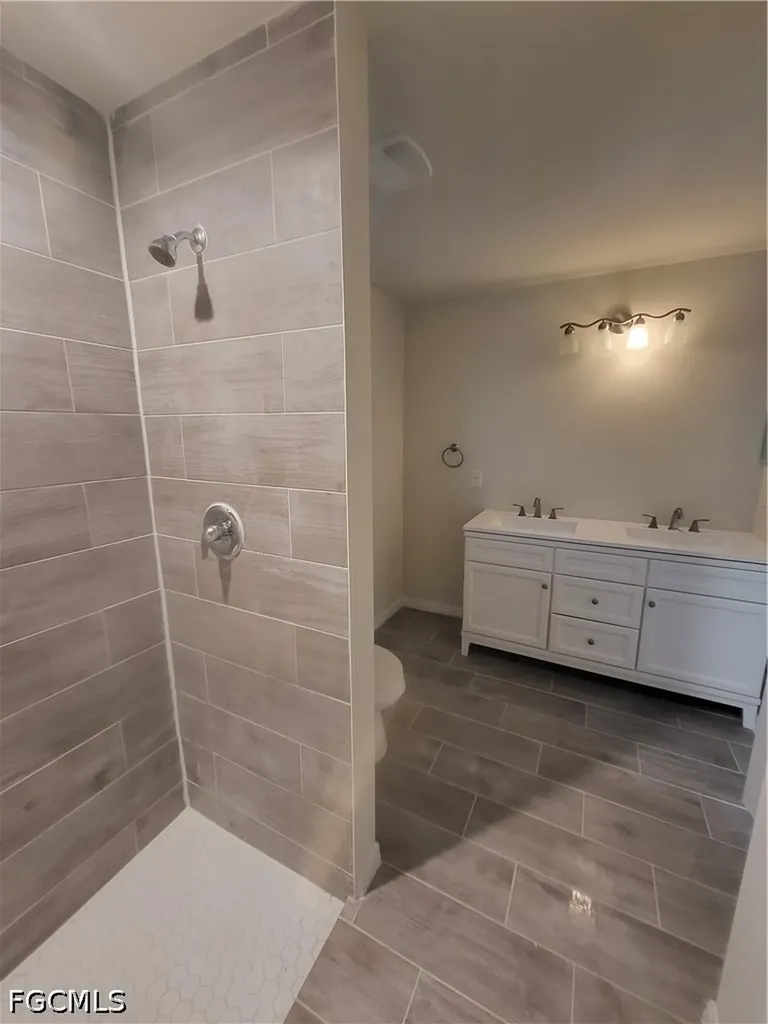 1714 NE 10th Lane Cape Coral FL 33909