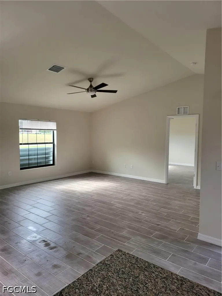 1714 NE 10th Lane Cape Coral FL 33909