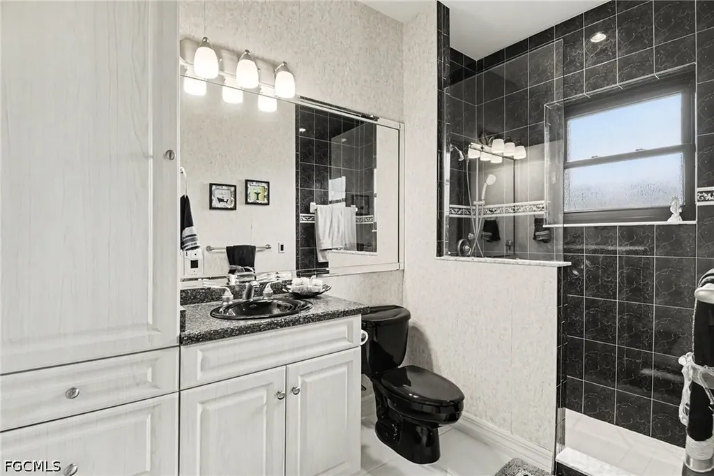 2817 SW 39th Street Cape Coral FL 33914